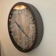 40%値下げ中.4/29まで⭐️【美品】掛け時計（本日取引なら950円に値下げします）の画像