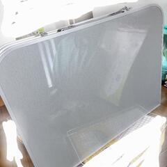 アルミフォールディングテーブルの画像