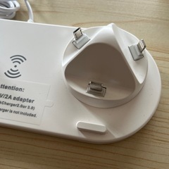 マルチ充電器スタンドの画像