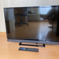 TOSHIBA 32インチ液晶テレビ