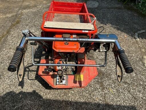 運搬車　クボタ　4馬力　最大作業能力250kg