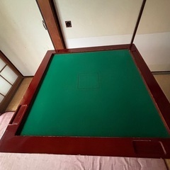 おりたたみ式
麻雀台の画像