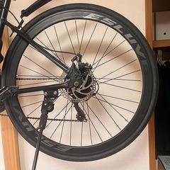 ロードバイク　ルック車　後タイヤパンクの画像