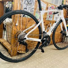 PINARELLO X1 DISK 105 ロードバイクの画像