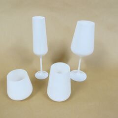 未使用品 カラーガラス ホワイト グラス 4種セット 足つきグラ...