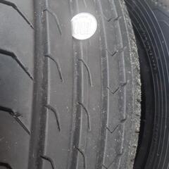 196/65R15 タイヤ4本、ホンダステップワゴンなどの画像