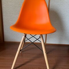 イームズ風チェア（オレンジ）
