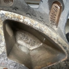 ロクサーニ18インチ4本価格の画像