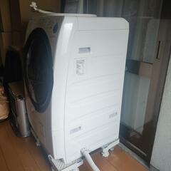 シャープの全自動洗濯乾燥機の画像
