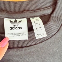 adidas ワンピースの画像