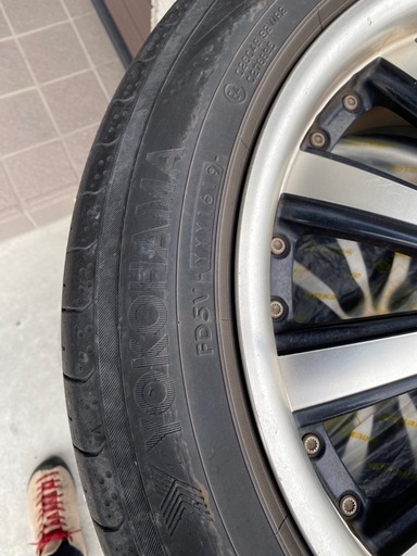 235/50R18 4本セット　美品　ヴェルファイア  アルファード
 