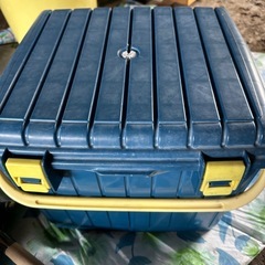 炭入りボックスの画像