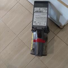 ダイソン　掃除機　v12のバッテリー交換して下さる方（謝礼3000円）を探しています✿ - 大田区