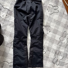 防寒ズボンの画像
