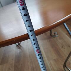 折りたたみテーブルの画像