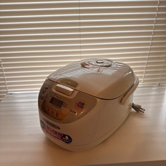 象印　IH炊飯器　NH-LZ10型