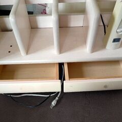 【差し上げます】ニトリ学習机 上置き棚の画像