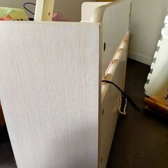 【差し上げます】ニトリ学習机 上置き棚の画像