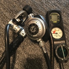 ☆ダイビング用品　ダイブコンピュータ・残圧計・レギュレーター　S...