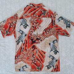 和柄 アロハシャツの画像