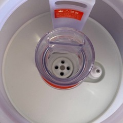 加湿器（リモコン付き）の画像