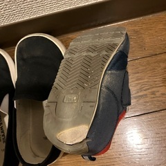子供用シューズ16cmの画像