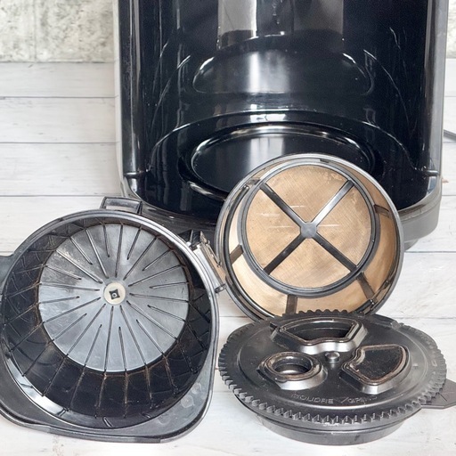 クイジナートオートマチックコーヒーメーカー 全自動 DGB-900PCJ2 中古】Cuisinart クイジナート 12-cup  オートマチックコーヒーメーカー ミル・タイマー付き全自動 DGB-900PCJの落札情報詳細 - ヤフオク落札価格検索 オークフリー 【中古】  【Cuisinart クイジナート】12 ... 12-cup オートマチックコーヒーメーカー ミル・タイマー付き全自動 DGB-900PCJ rdzdsi3