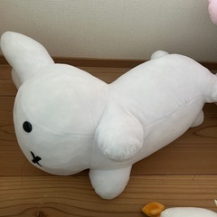 ミッフィーぬいぐるみ