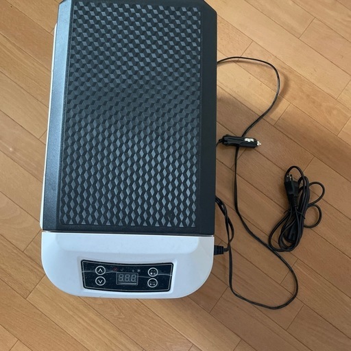 持ち運びポータブル温冷庫
