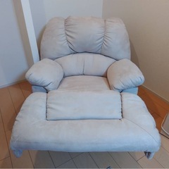 一人がけリクライニングソファの画像