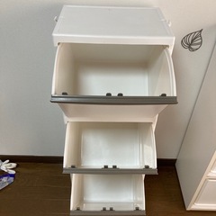 ゴミ箱の画像