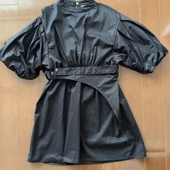 W.W.G ボリュームスリーブブラウス　未使用の画像