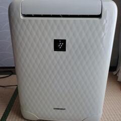 シャープ除湿機　CV-A100-W 2011年製