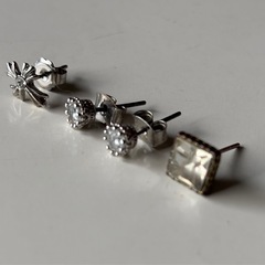 シルバーピアス　4個の画像