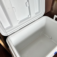 キャスター付　クーラーボックスの画像