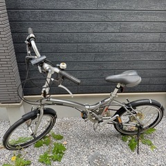 20インチシルバー自転車【無料】