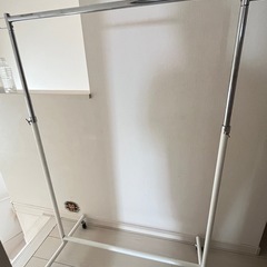 【無料】ハンガーラック　ホワイト　の画像