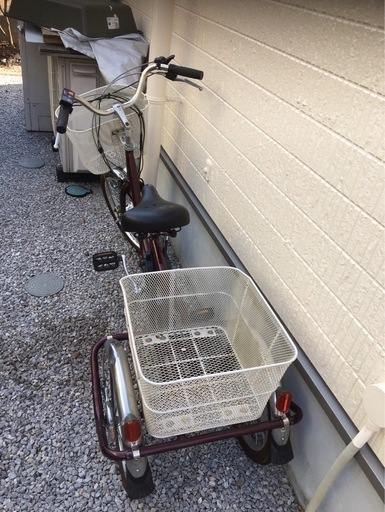 アシスト三輪自転車
