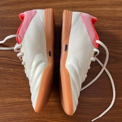 【数回のみ使用】フットサルシューズ　adidas COPA 室内用　23㎝　の画像