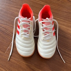 【数回のみ使用】フットサルシューズ　adidas COPA 室内...