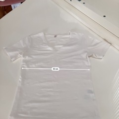 UNIQLO  ユニクロ　SサイズTシャツの画像