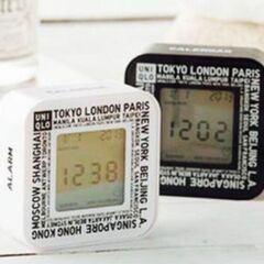 非売品 ユニクロ 時計の画像