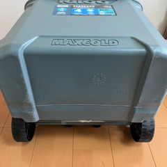 ［イグルー] 大型クーラーボックス 58L (車輪付き）の画像