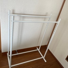 ハンガーラック譲ります