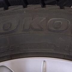 17インチ　スタッドレスタイヤ　YOKOHAMAの画像