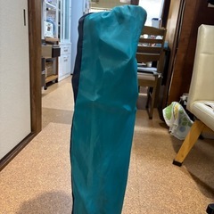 キャンプチェアー