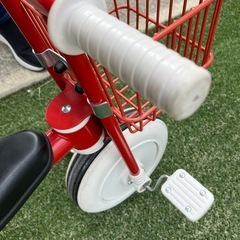 無印良品 三輪車 赤 別売りの白カゴ付き 舵取り棒 手押し棒