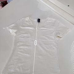 GAP XXSサイズのTシャツの画像