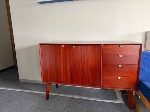 北欧キャビネット