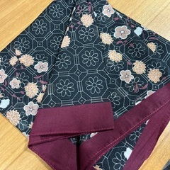 新品未使用  幾何学模様スカーフ